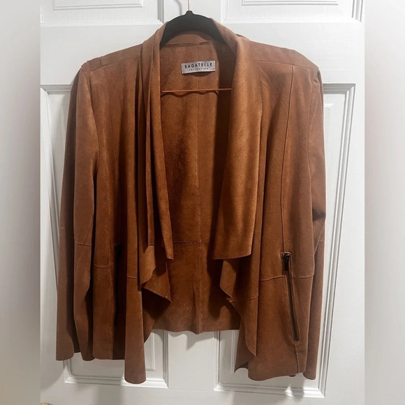 Bagatelle Faux Suede drape front jacket size large in excellent condition - Picture 4 of 5